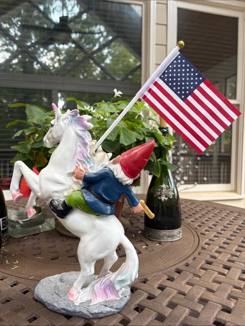 Wise Guy Novelties White Unicorn with Red-Gnome and Flag